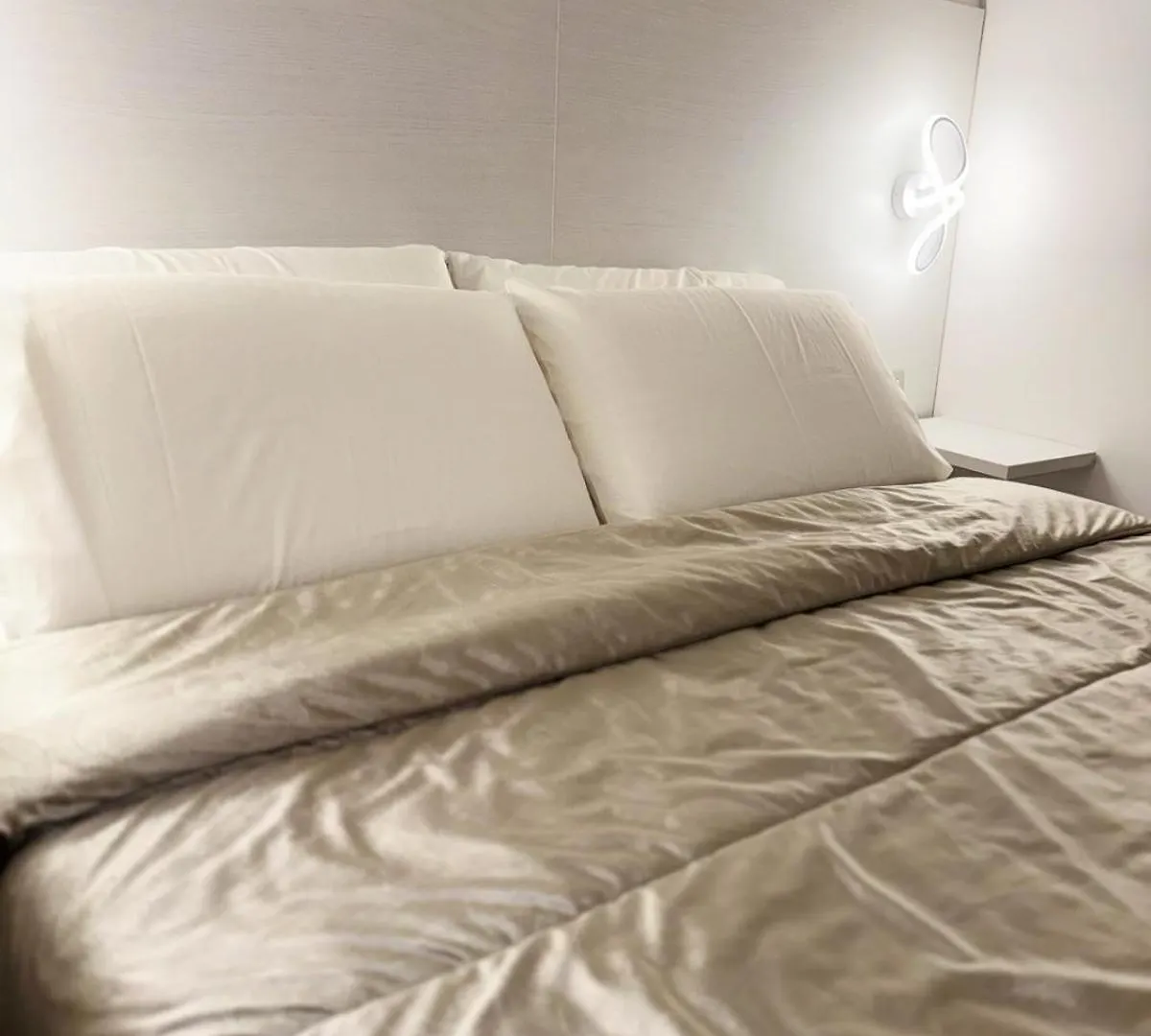 Dimora Presutto Apartment Naples Italy