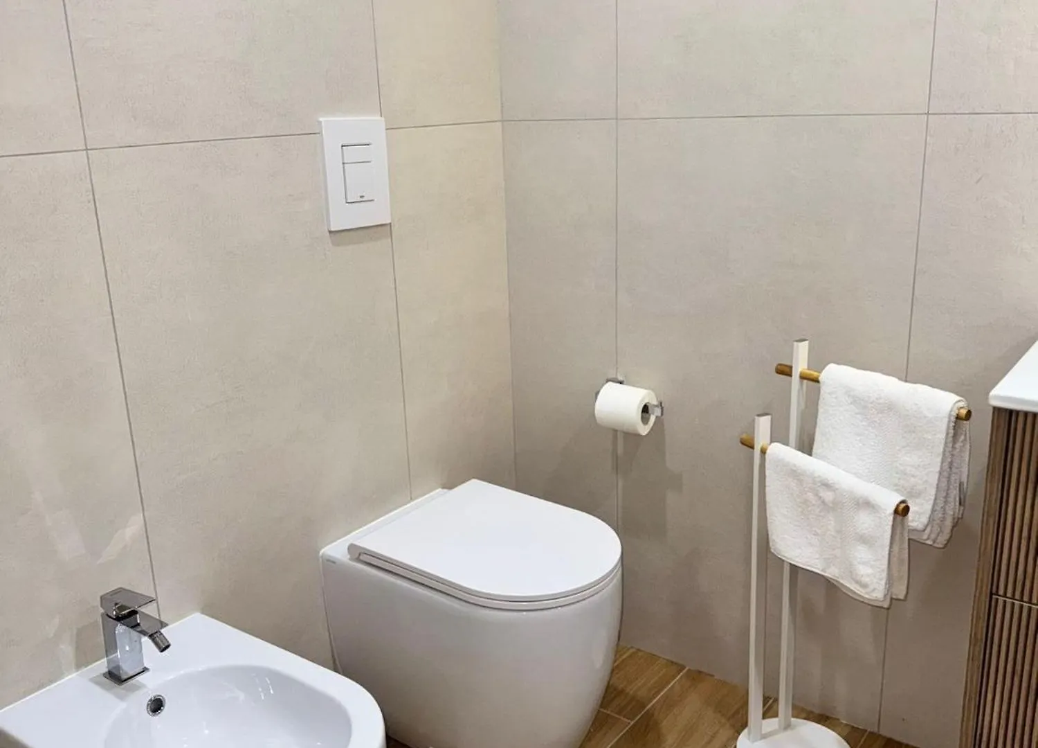 Dimora Presutto Apartment Naples
